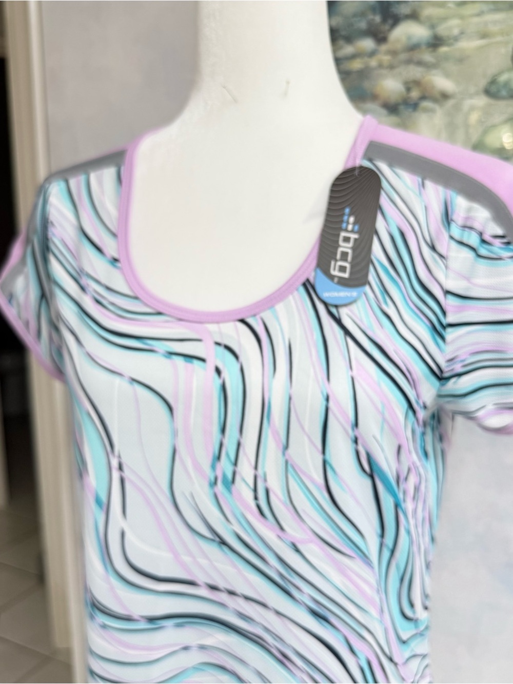 BCG Ladies L Multi Colored Cap Sleeve Tee 1/$10 or 2/$15 any Tee…NWT